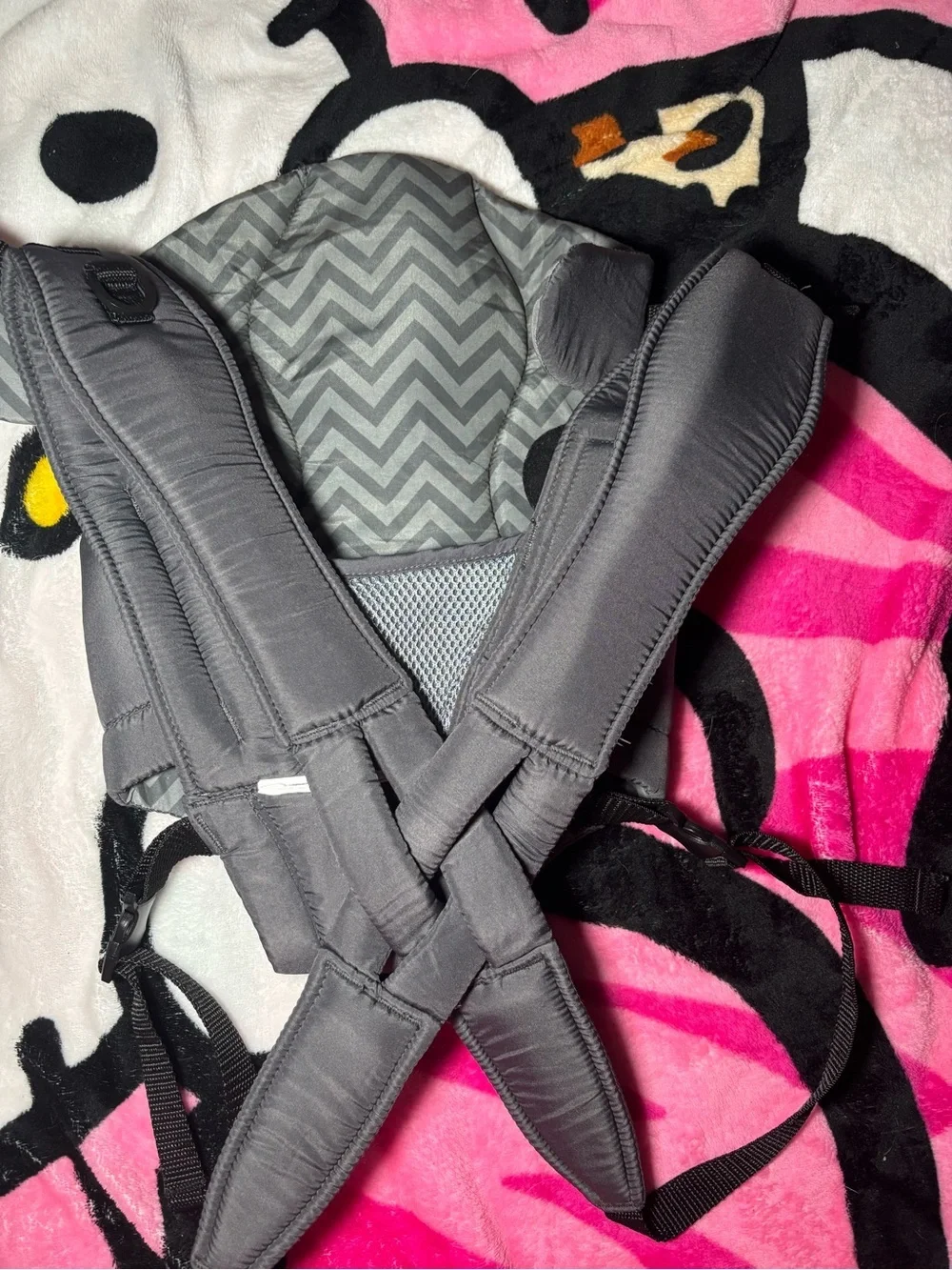 Evenflo Breathable Carrier,